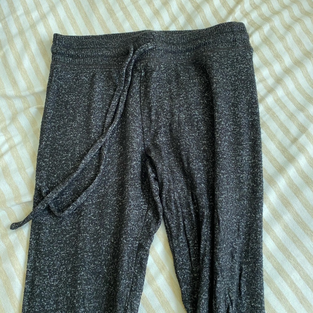 American eagle high waisted sweater leggings